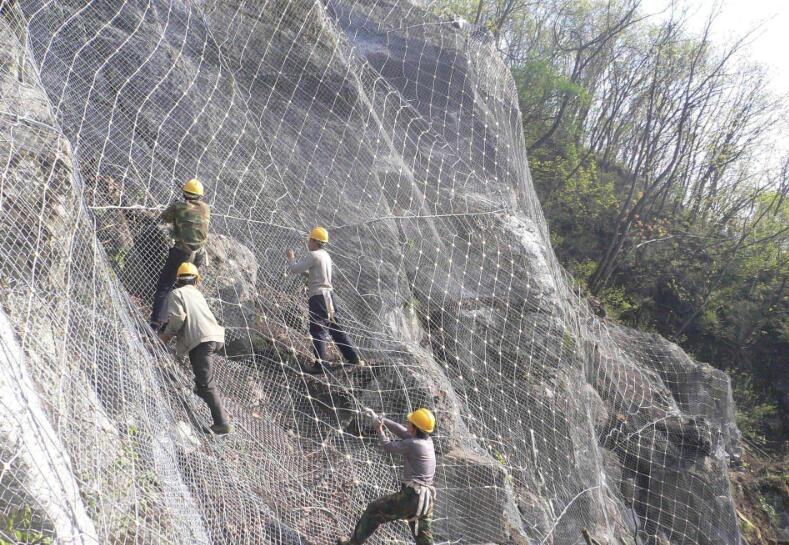 邊坡防護(hù)網(wǎng) 邊坡防護(hù)網(wǎng)